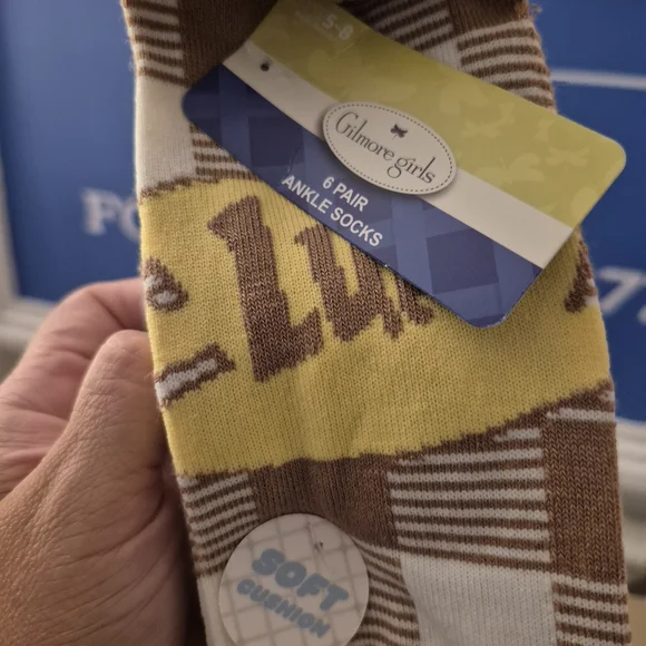 Gilmore Girls Woman Socks 6pk - Picture 4 of 4